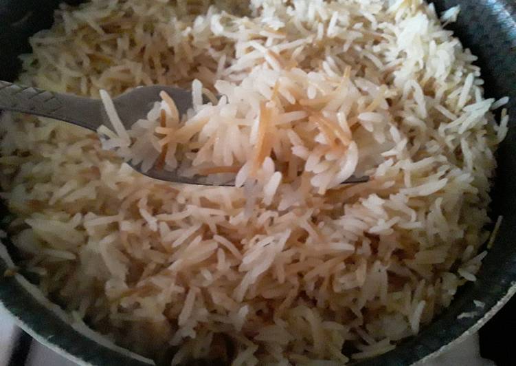 تفسير حلم طبخ الأرز في المنام